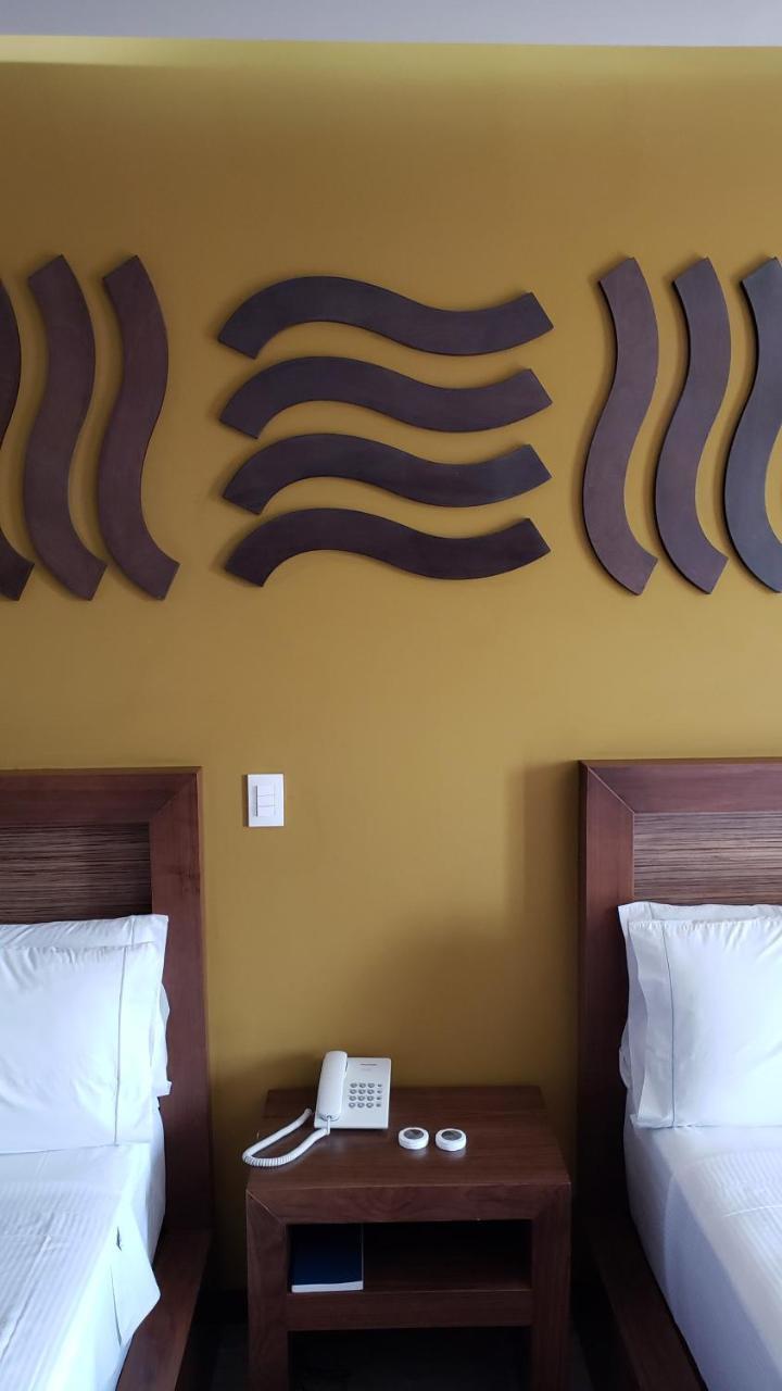 Terrass Hotel Zamora Zamora de Hidalgo Εξωτερικό φωτογραφία